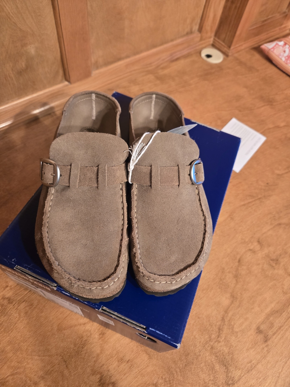 NWT Birkenstock Buckley Taupe Slip On
